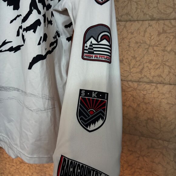 Krimson Klover, Size Large, White, Black and Red - Picture 4 of 5